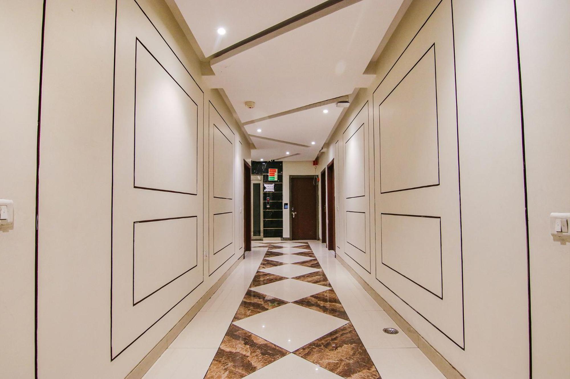 Fabhotel Golden Glory Nueva Delhi Exterior foto