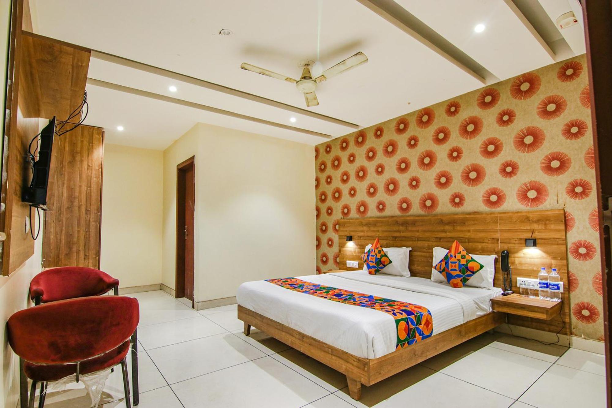 Fabhotel Golden Glory Nueva Delhi Exterior foto